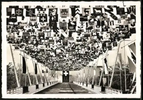 AK Zürich, Schweizerische Landesausstellung 1939, Blick in die Fähnlistrasse