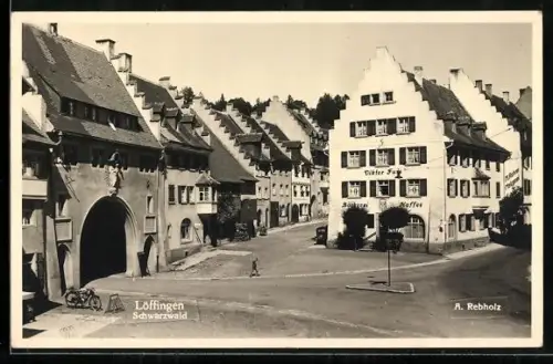 AK Löffingen /Schwarzwald, Ortspartie mit Bäckerei und Kaffee Viktor Fuss