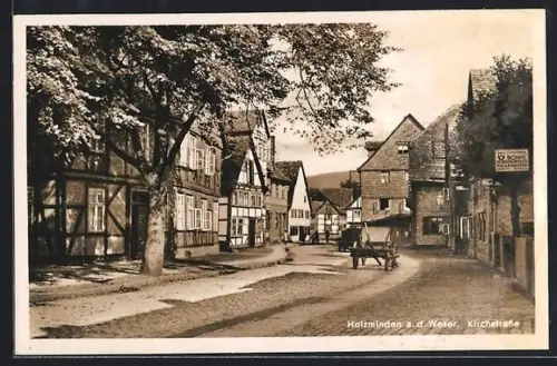 AK Holzminden a. d. Weser, Kirchstrasse mit Malermeisterei Böhne