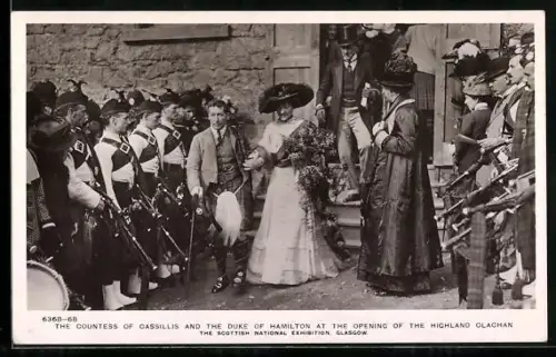 AK Glasgow, The Scottish National Exhibition, The Countess of Cassillis and the Duke of Hamilton at Highland Clachan