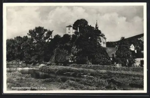 AK Niederschelden /Sieg, Burg, Ansicht vom Wasser aus