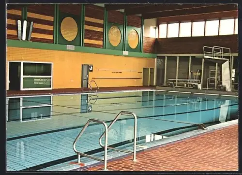 AK Augsburg-Göggingen, Hallenbad, Innenansicht