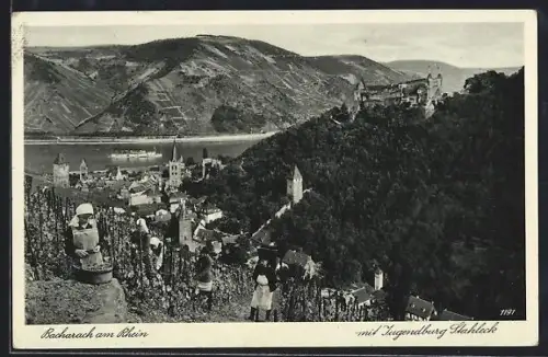 AK Bacharach /Rh., Ort und Jugendherberge mit Weinlese