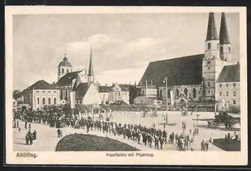 AK Altötting, Kapellplatz mit Pilgerzug