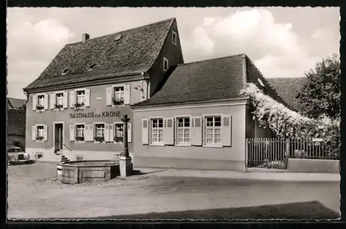 AK Britzingen /Markgräflerland, Gasthaus zur Krone Geschw. Kuny, Brunnen
