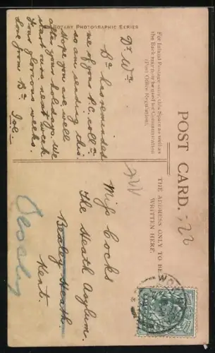 AK zum Buchstaben W geformte Bäume, Frau steht davor, Kinder dahinter