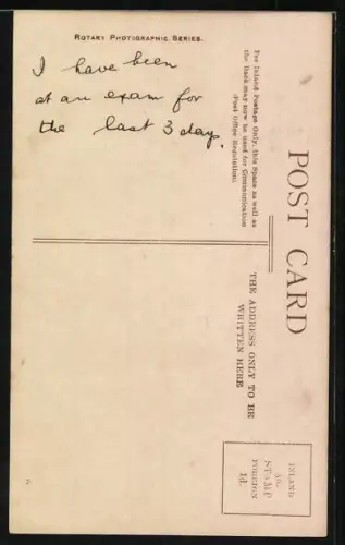 AK Buchstabe E, Junge Frau und zwei Mädchen unterm Schirm