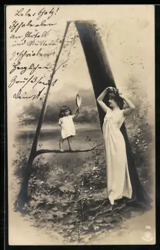 AK Frau schaut in den Spiegel des Kindes beim Buchstaben A