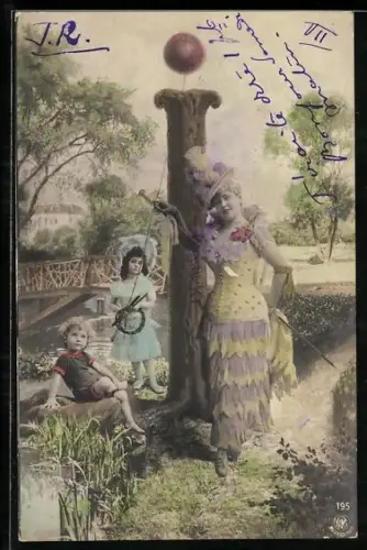 AK Elegante Dame und Kinder am Buchstaben i