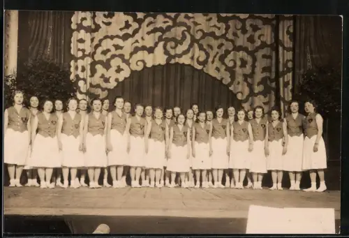 Fotografie Geiseler, Berlin, Ansicht Berlin-Neukölln, 40. Stiftungsfest der 35er Kameradschaft Neukölln