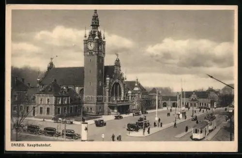 AK Danzig, Partie am Hauptbahnhof mit Strassenbahn