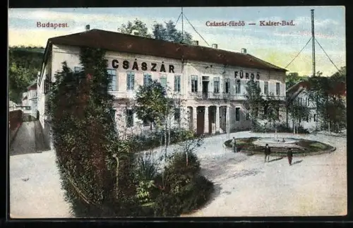 AK Budapest, Brunnen vor dem Kaiser-Bad