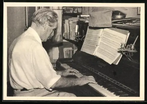 AK Albert Schweitzer am Klavier