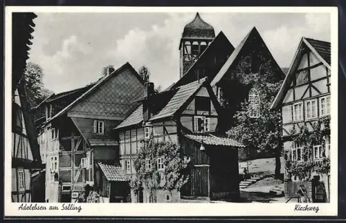 AK Adelebsen am Solling, Partie am Kirchweg mit Wohnhäusern