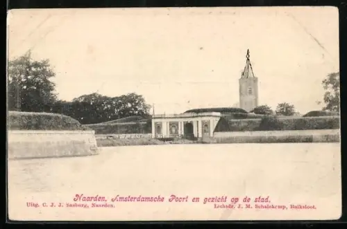 AK Naarden, Amsterdamsche Poort en gezicht op de stad