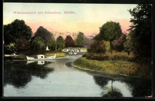 AK Sneek, Wilhelminapark met Julianaboot