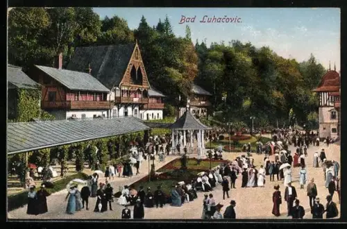 AK Lazne Luhacovice, Anlagen am Kurhaus