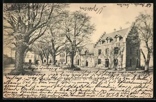 AK Mont Ste Odile, cour et bâtiments entourés d`arbres majestueux