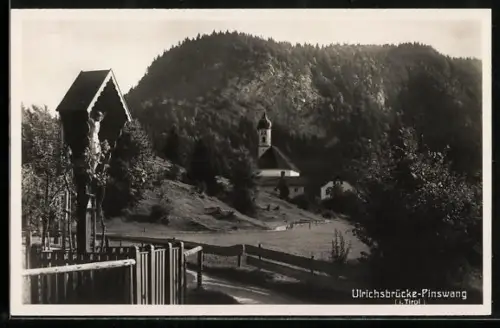 AK Pinswang, Teilansicht mit Kirche und Kapelle