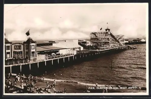AK Clacton-On-Sea, Pier, West Aspect
