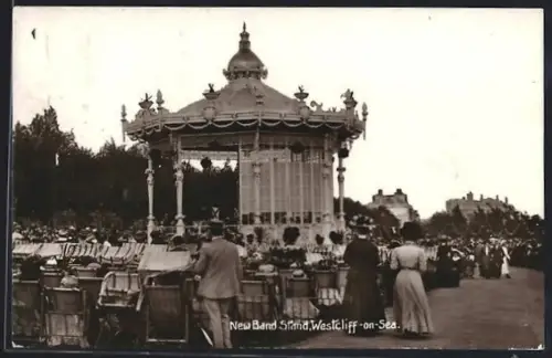 AK Westcliff-on-Sea, New Band Stand