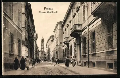 AK Faenza, Corso Garibaldi mit Kirche
