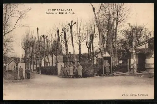AK Camp-Sathonay, Entrée du 405. D. C. A.