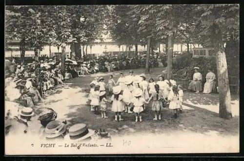 AK Vichy, Le Bal d`Enfants