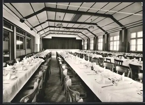 AK Neuhausen / Königsfeld, Gasthaus Kreuz, Bes. Hubert Schlenker