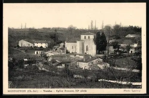 AK Montguyon /Ch.-Inf., Vassiac, Église Romane, XIe siècle