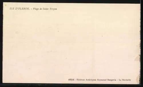 AK Saint-Trojan /Ile d`Oléron, Plage de Saint-Trojan avec vue sur la rue et la côte