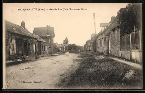 AK Hacqueville, Grande Rue-Cote Monument Belin