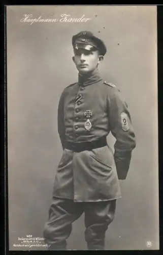 Foto-AK Sanke Nr.: 407, Hauptmann Zander in Uniform Rgt. 9 mit Eisernes Kreuz