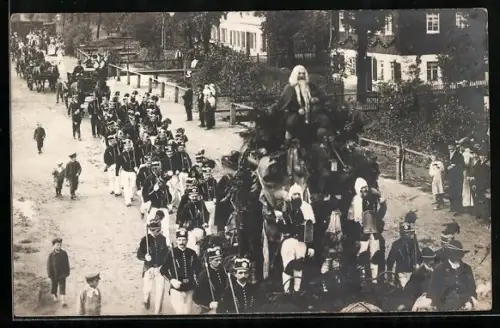 Foto-AK Lichtenstein-Callnberg, Bergmannsfestparade