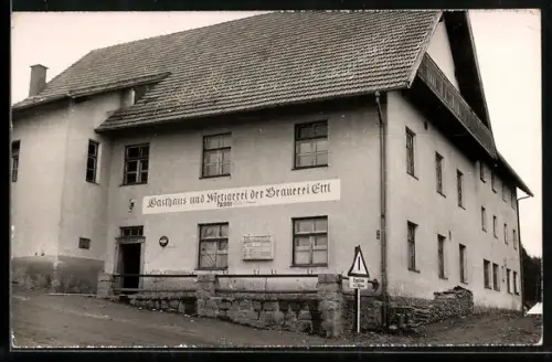 Foto-AK Teisnach, Gasthaus und Metzgerei der Brauerei Ettl