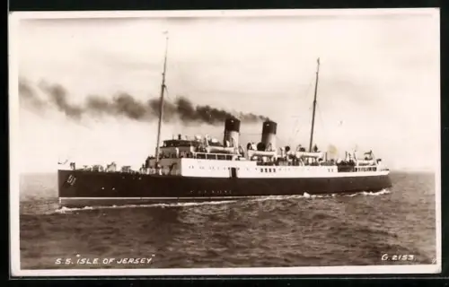 AK Britisches Passagierschiff Isle of Jersey bei Fahrt über den Achtersteven