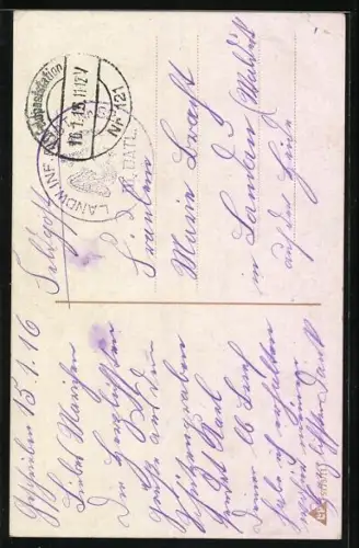 AK Soldat verbringt einen Herbsttag mit seiner Liebsten unter einem Baum