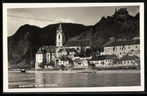 AK Dürnstein in der Wachau, Uferpartie mit Kirche