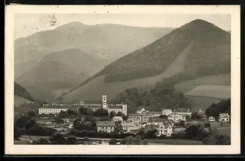 AK Lilienfeld, Teilansicht mit Kloster