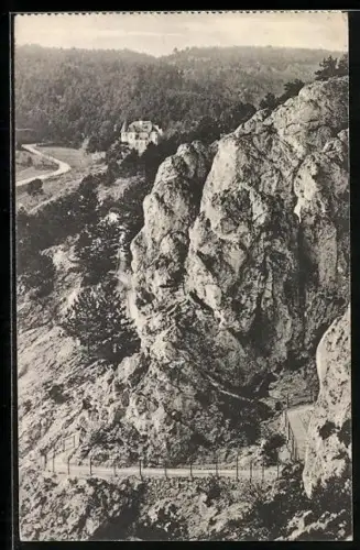 AK Baden bei Wien, Felsweg mit Schiestl-Villa