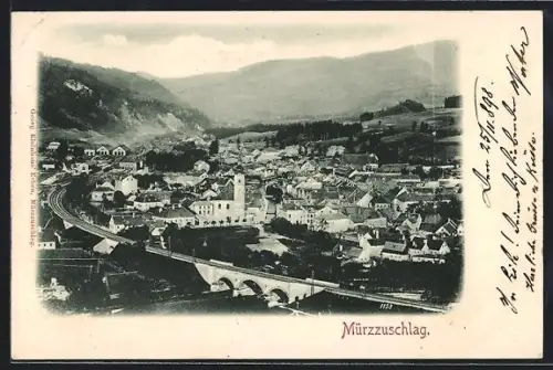 AK Mürzzuschlag, Panorama mit Brücke, Bahnlinie und Kirche
