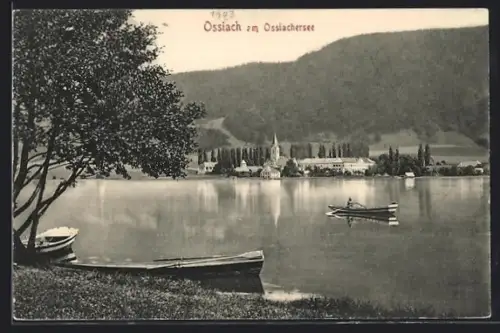 AK Ossiach am Ossiachersee, Panorama mit See, Kirche und Ruderbooten