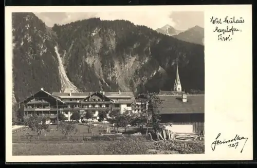 AK Mayrhofen /Tirol, Hotel Neuhaus mit Bergpanorama