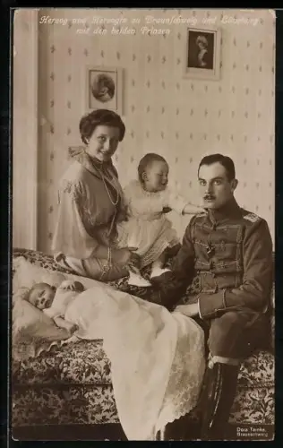 AK Ernst August Herzog von Braunschweig mit den beiden Prinzen