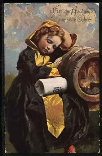 AK Münchner Kindl mit Bierkrug lehnt am Fass