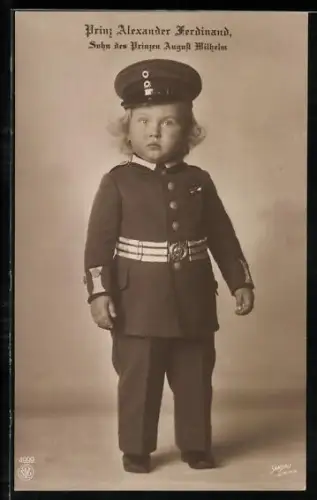 AK Prinz Alexander Ferdinand in Uniform, Sohn des Prinzen August Wilhelm von Preussen