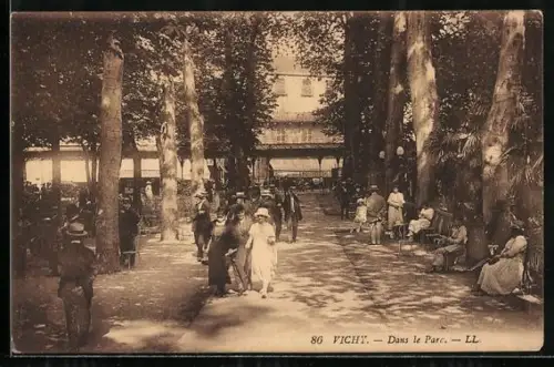 AK Vichy, Dans le Parc