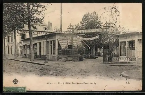 AK Vichy /Allier, Entrée du Parc Lardy