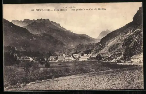 AK Névache, Ville Haute, vue générale, Col de Buffère