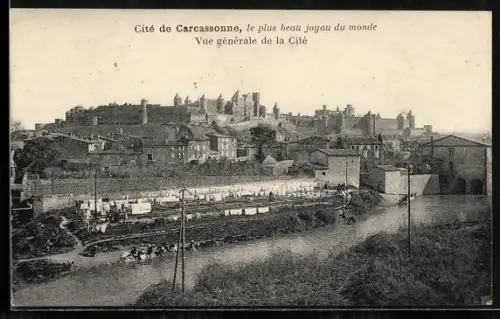 AK Carcassonne, Vue générale de la Cité